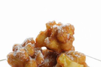 Crispy Apple Fritters: A Sweet Twist on a Classic Treat