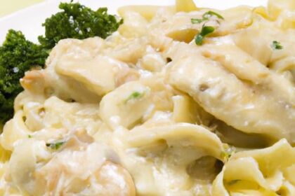 Indulge in Creamy Chicken Alfredo: A Delightful Classic Recipe
